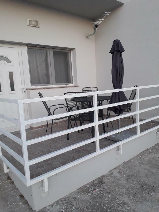 Apartment Perun Podstrana Bagian luar foto